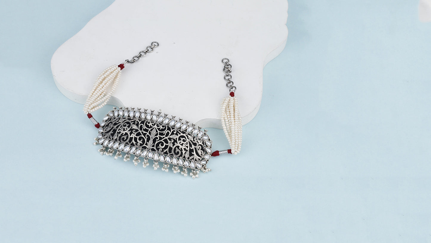 Vividh- Silver Sharia Charming Choker
