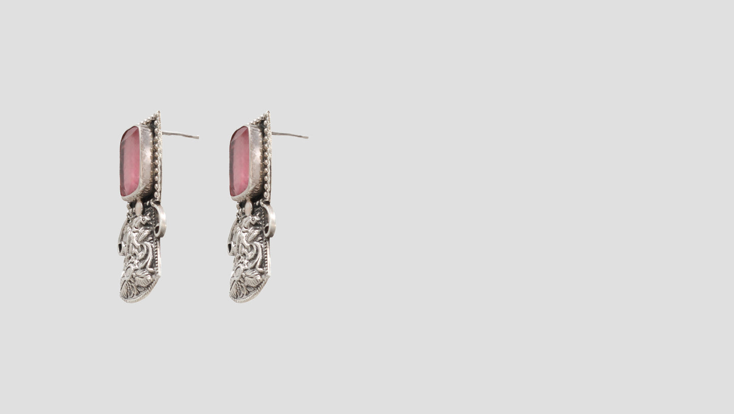 Chic Grace: Sangeeta Boochra Silver Handcrafted Earring