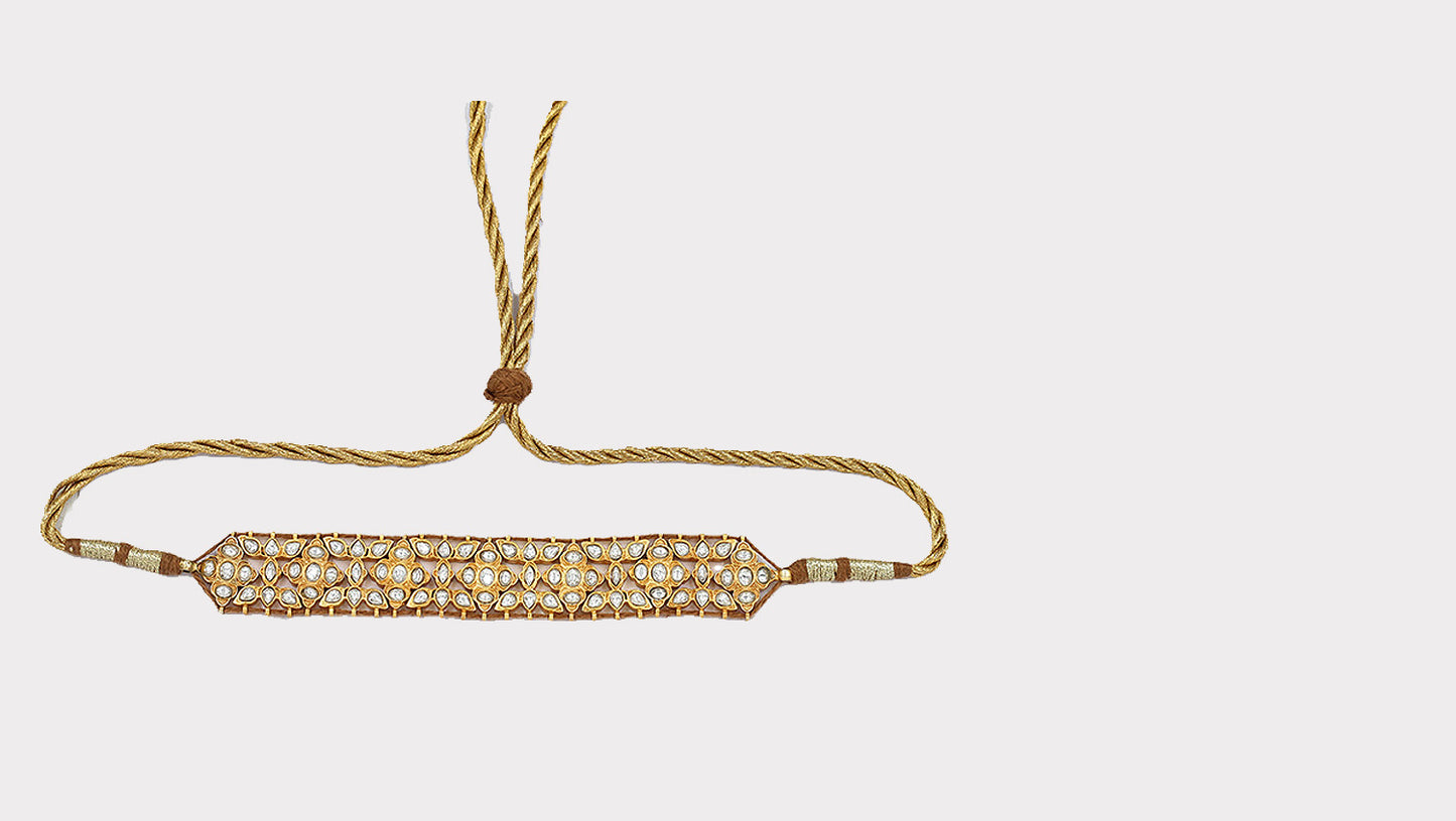 Glistening Sophistication: Handcrafted Silver Necklace by Sangeeta Boochra