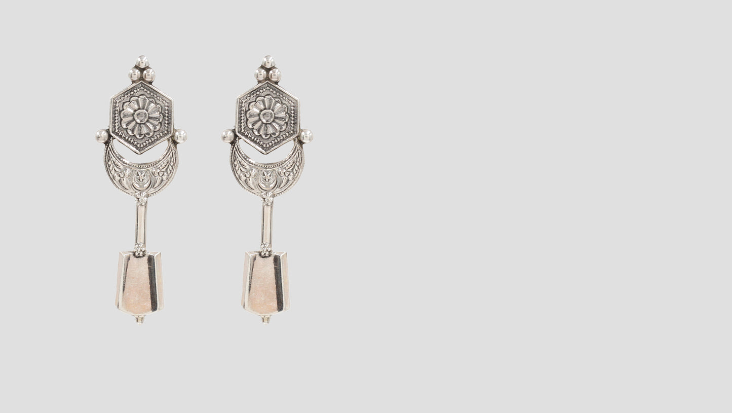 Radiant Grace: Sangeeta Boochra Silver Handcrafted Earrings