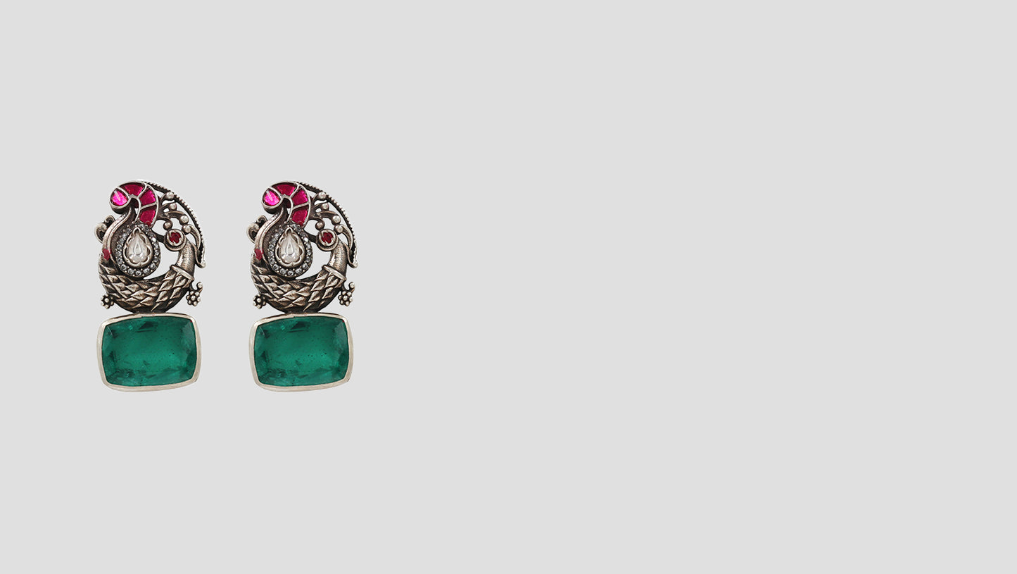 Royal Charm: Handcrafted Silver Earrings with Emerald Stones