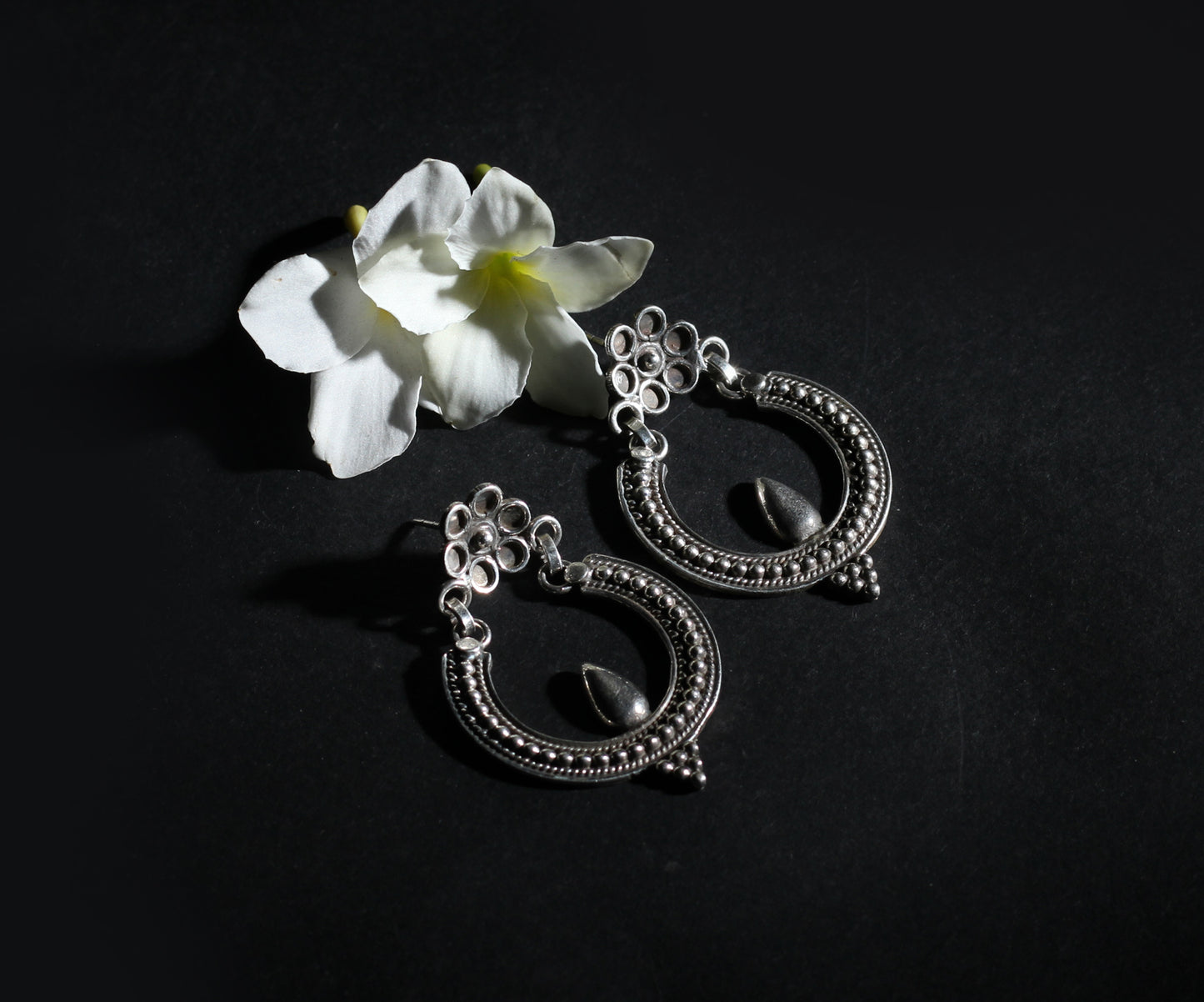 Sangeeta Boochra Silver Earrings