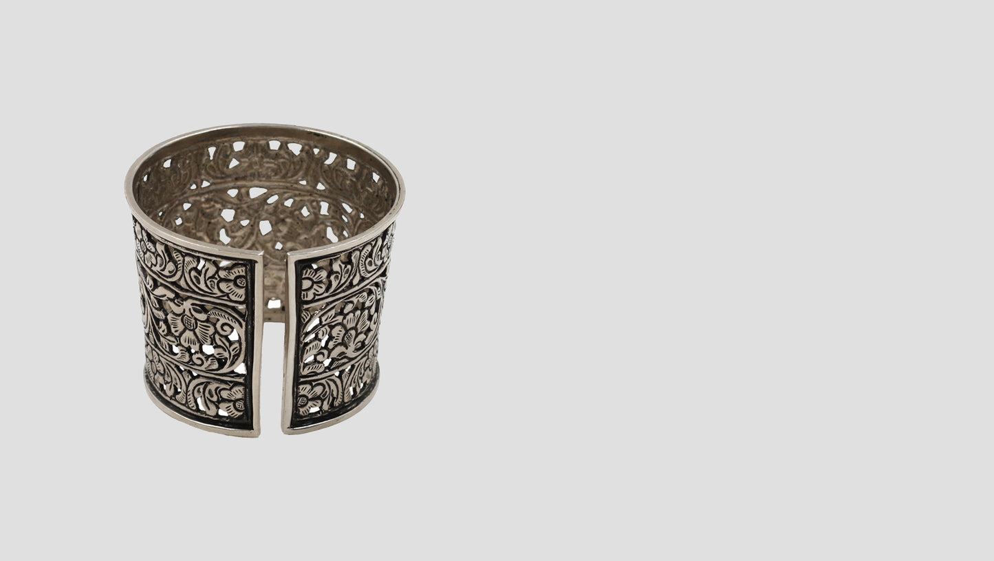 Blooming Silver: Floral Filigree Cuff by Sangeeta Boochra