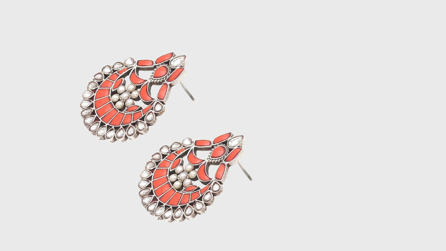 Ethereal Charm: Sangeeta Boochra Silver Handcrafted Earrings