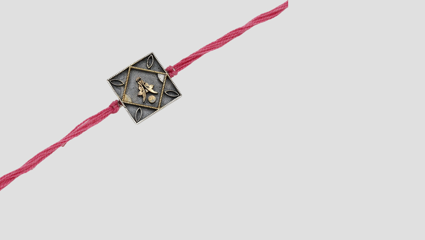 Regal Emblem Rakhi by Sangeeta Boochra