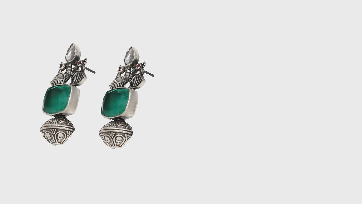 Elegant Simplicity: Sangeeta Boochra Silver Handcrafted Earrings
