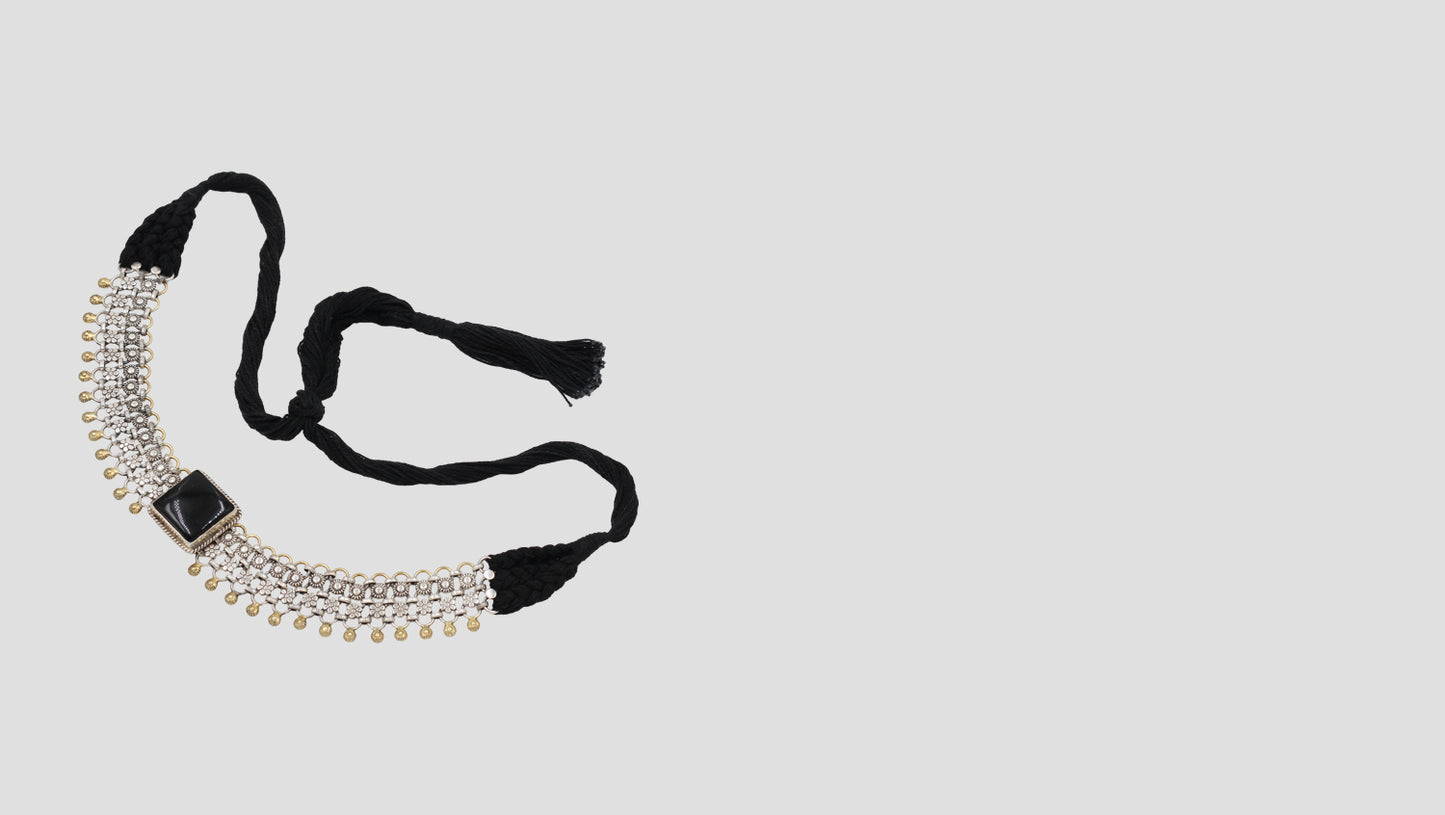 "Vintage Grace: Oxidized Silver Necklace with Adjustable Thread"