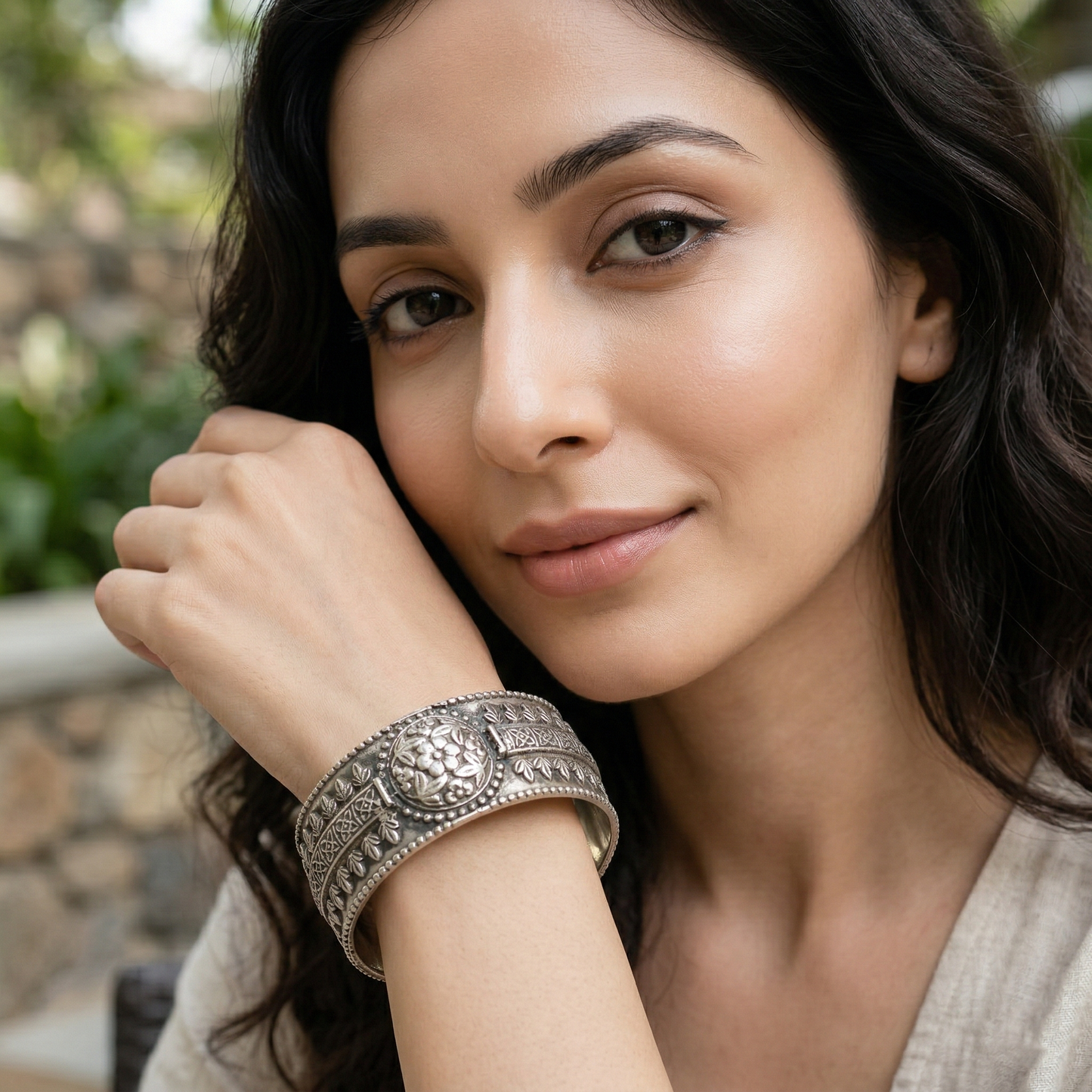 Sangeeta Boochra Antique Floral Oxidised Silver Openable Bangle