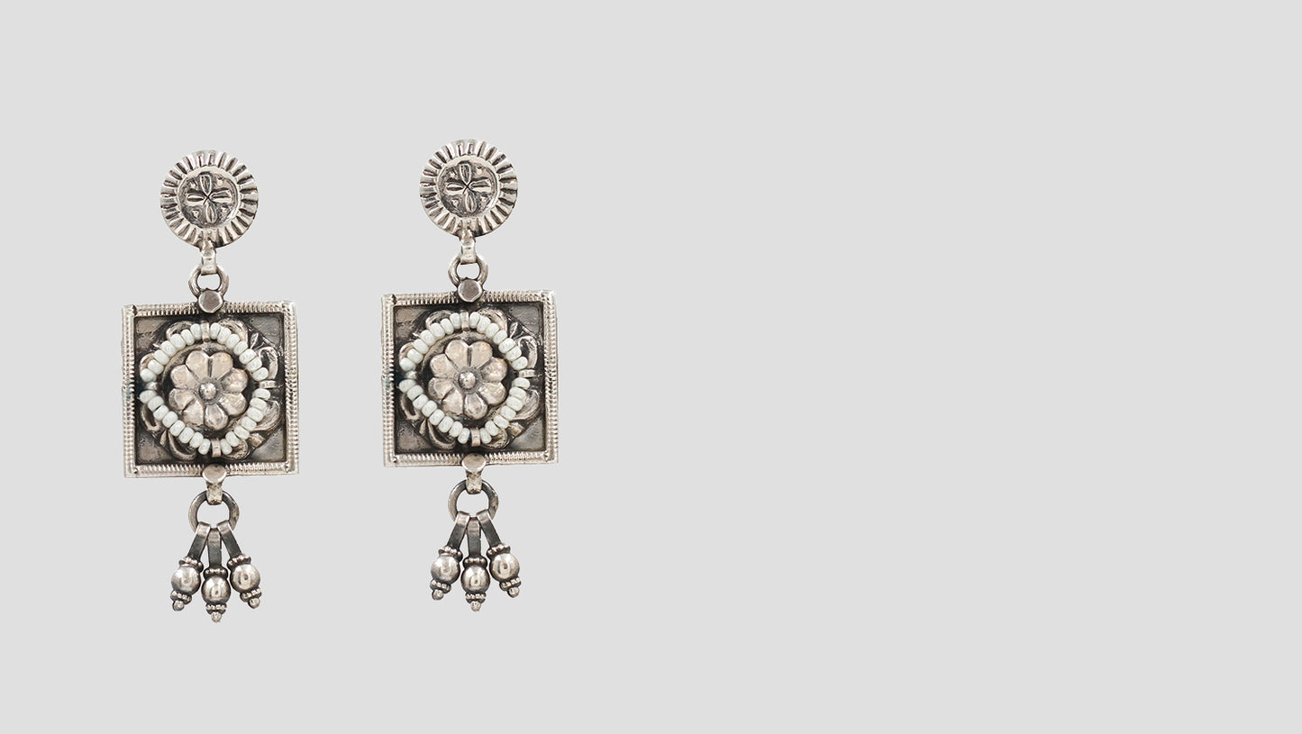 Artisan Elegance: Sangeeta Boochra Square Floral Earrings