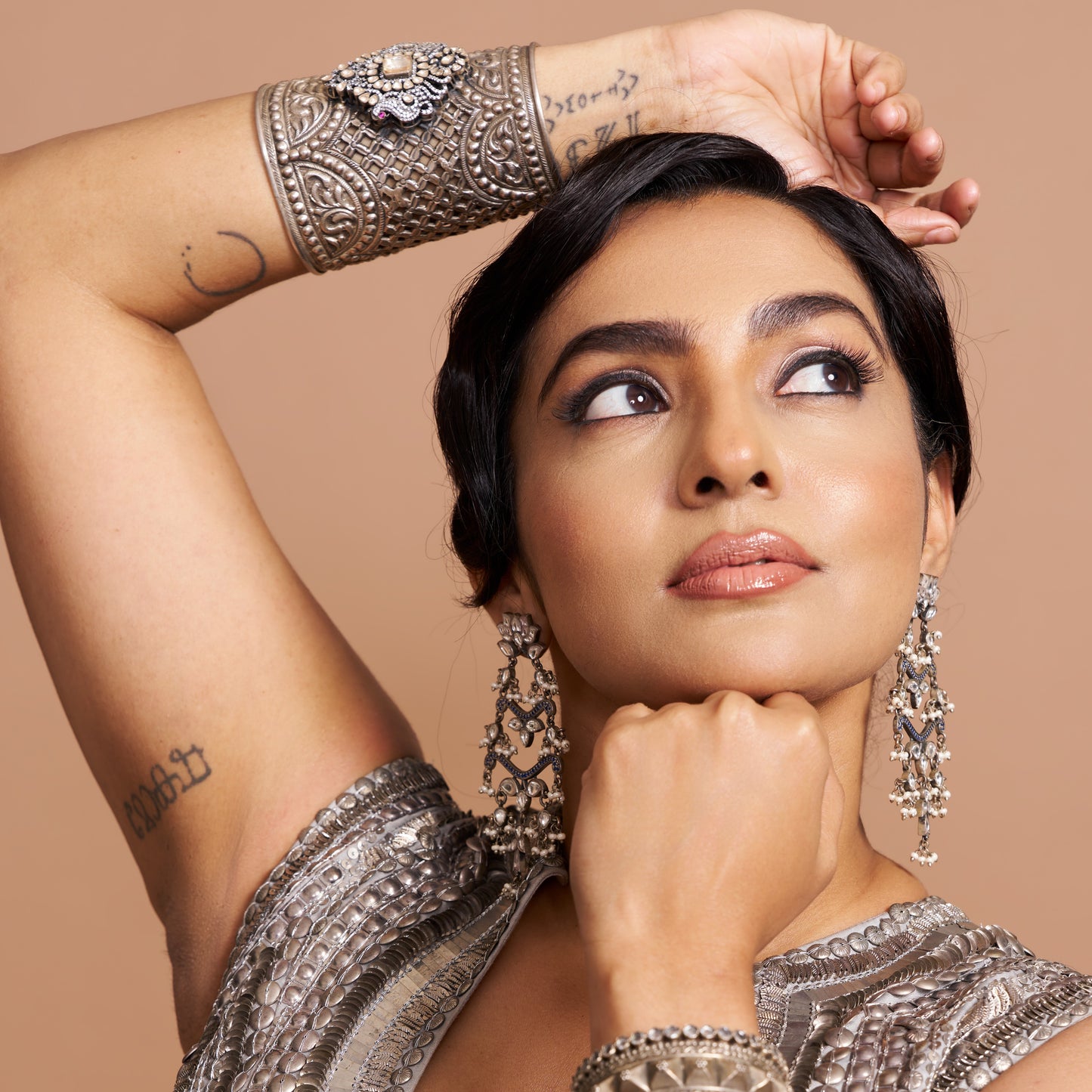 Parvathy Thiruvothu Styles Sangeeta Boochra Statement Silver Jewellery