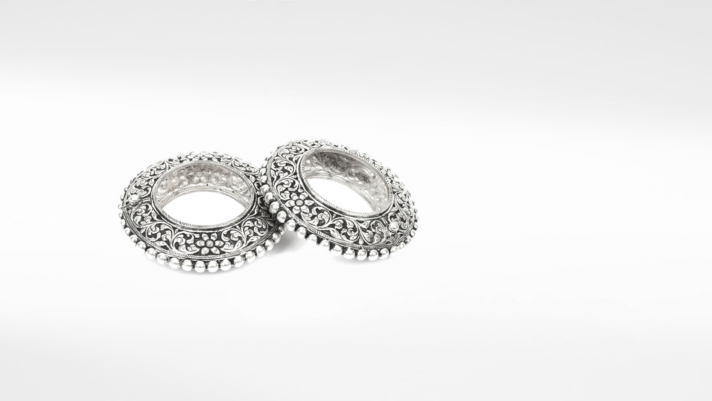 Sangeeta Boochra Tribal Silver Bracelet (Set of 2)