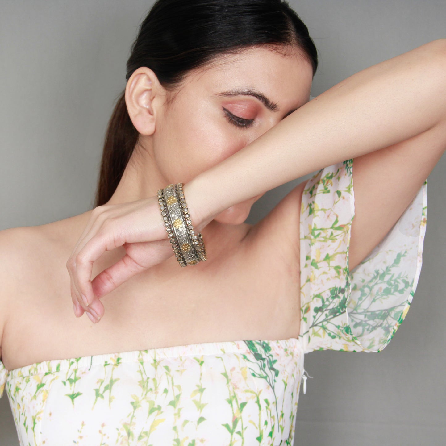 Sangeeta Boochra Dual Tone Silver Bracelet With Pearl