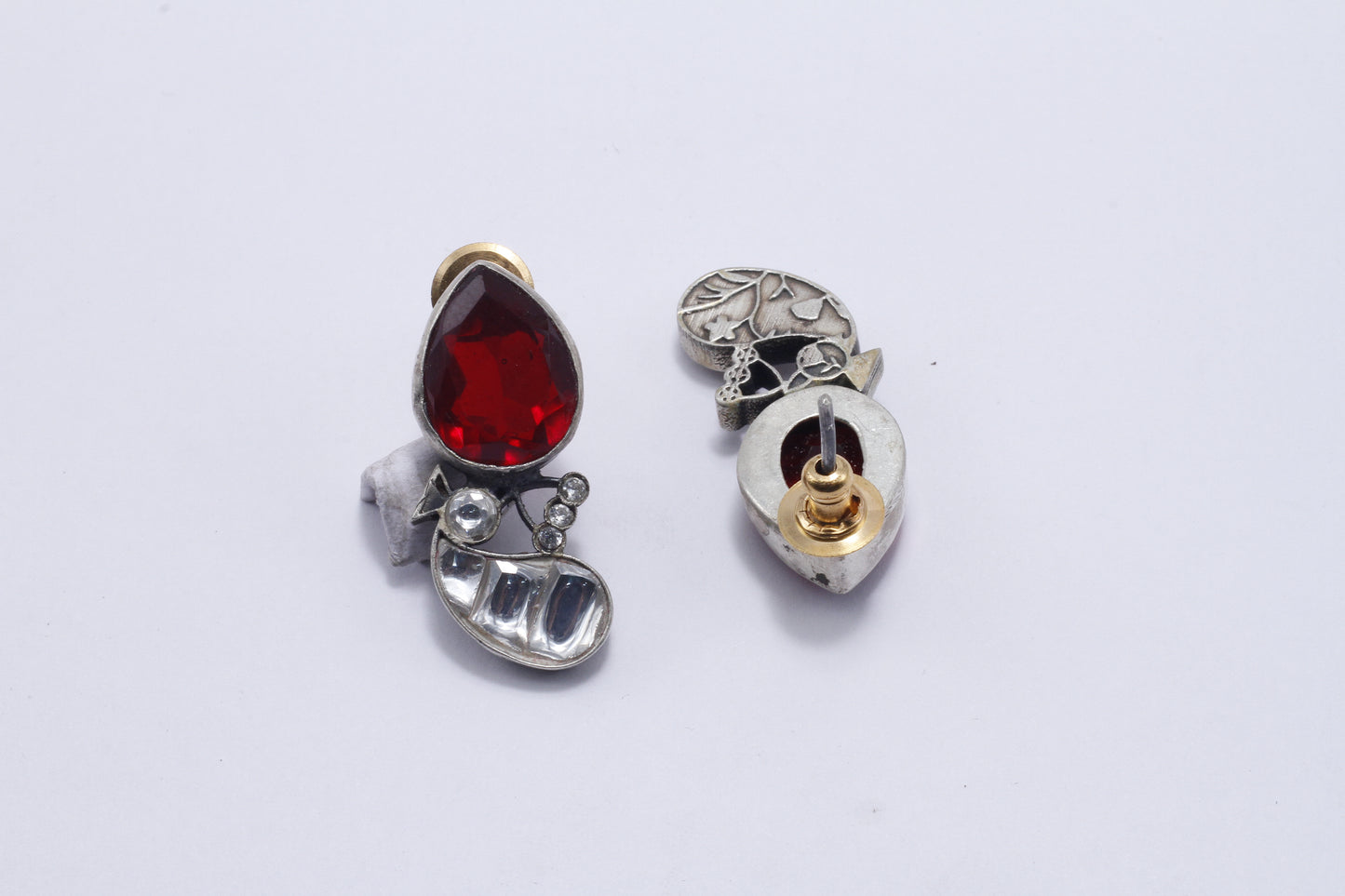 Handcrafted Silver Earring With Rose Quartz Gemstone