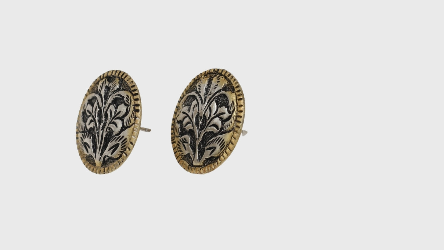 Sangeeta Boochra: Elegant Silver Earrings for Every Occasion