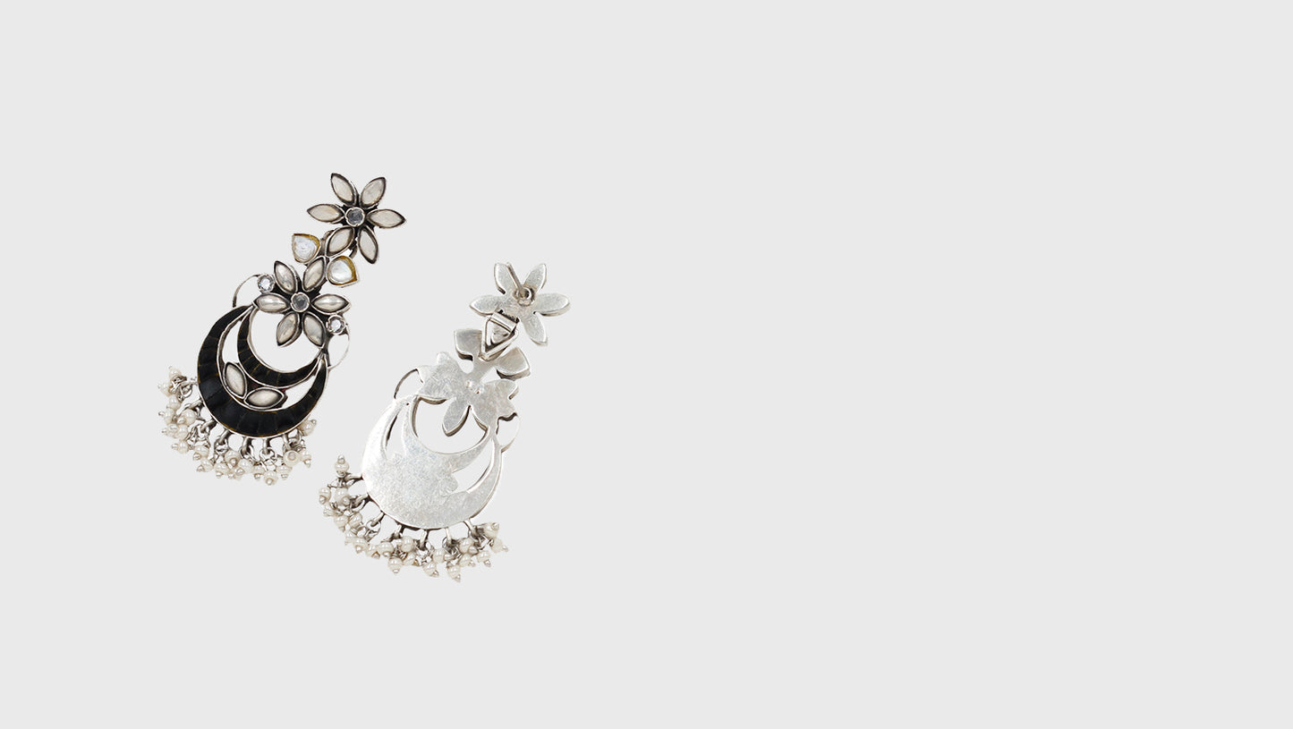 "Understated Beauty: Sangeeta Boochra Silver Handcrafted Earring "