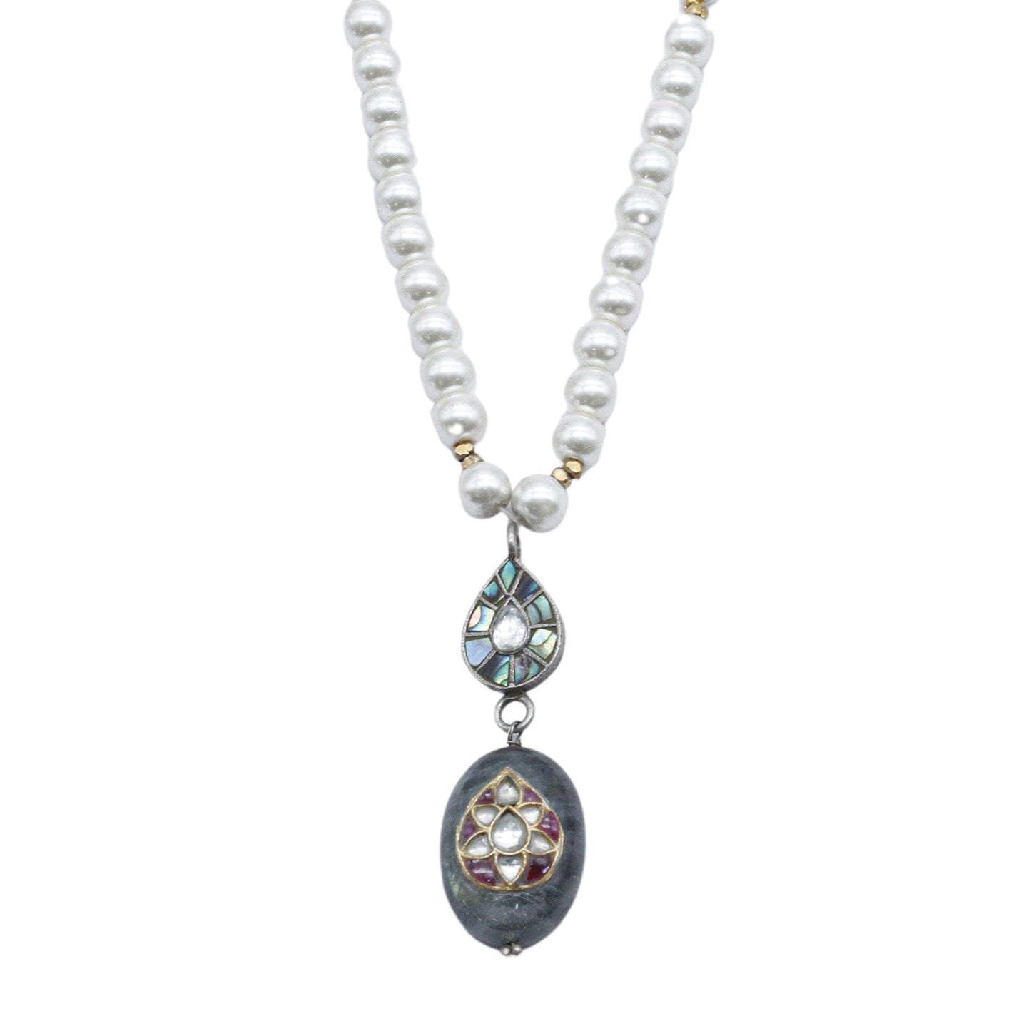Labradorite Silver Designer Pendant with Pearls Necklace