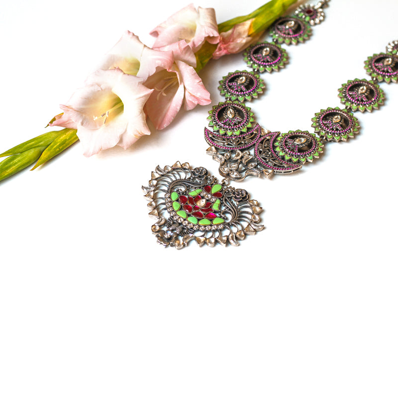 Ruhaani Silver Necklace Studded with Green Talap Stone
