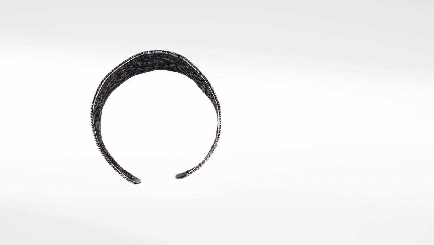 Sangeeta Boochra X Payal Singhal Leyla Silver Bangle