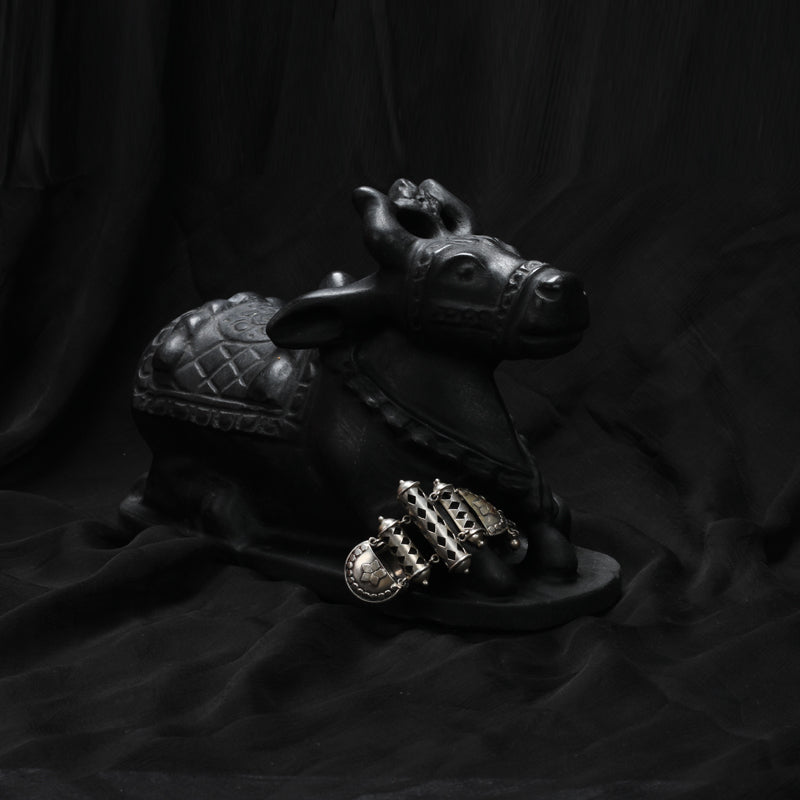 Sangeeta Boochra Silver Ring