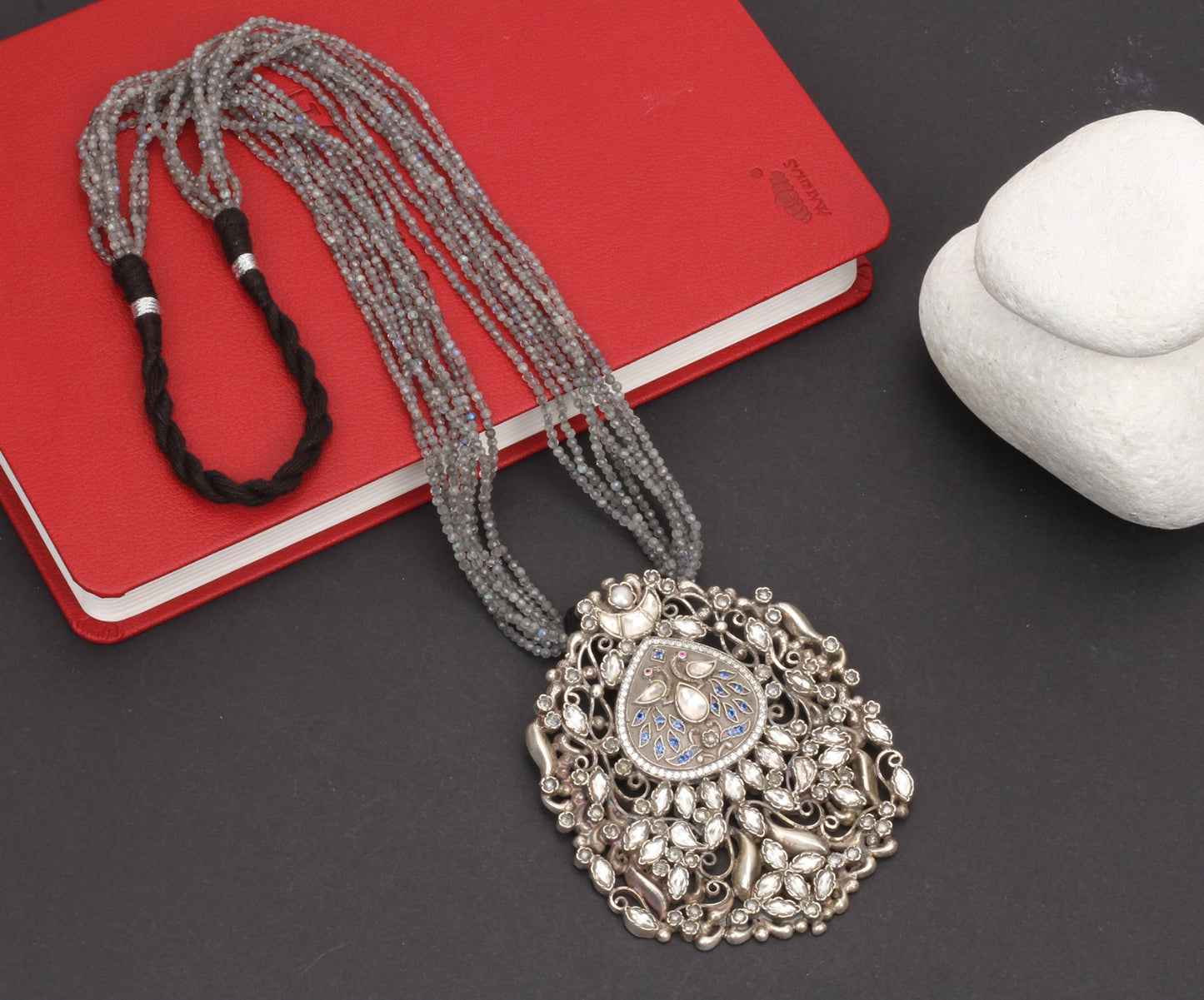 Handcrafted Silver Necklace With Emerald And Kundan Studded Stone