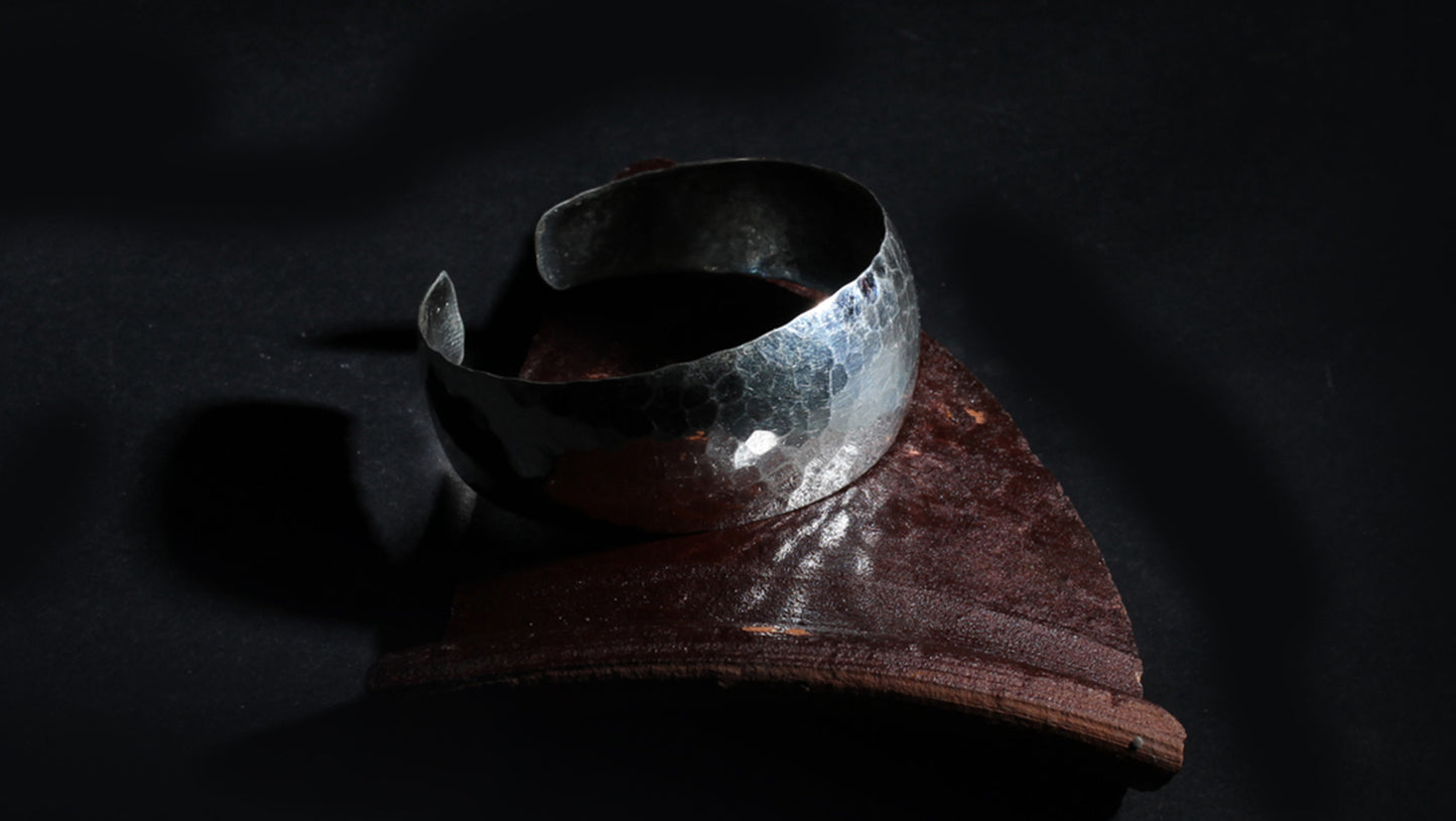 Sangeeta Boochra Silver Bangle