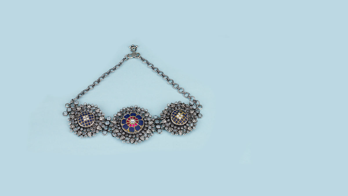 Vividh- Stunning Silver Aasira Choker