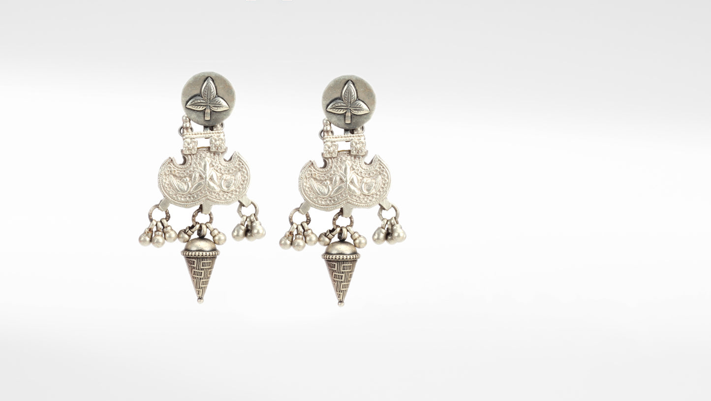 Sangeeta Boochra Silver Earrings