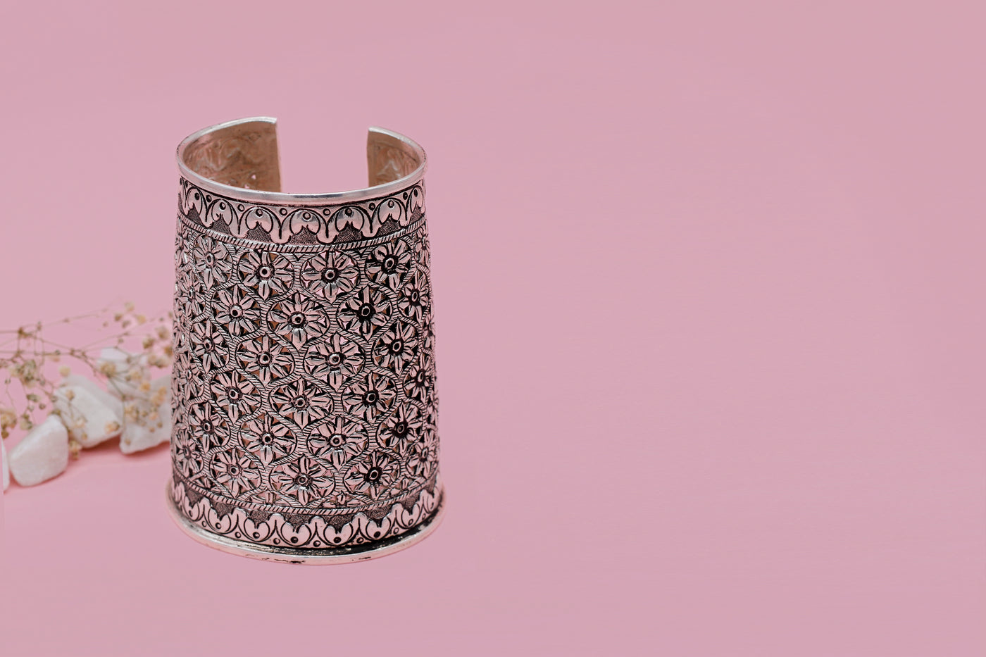 Charbagh - Silver Giti Floral Cuff Bracelet