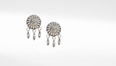 Sangeeta Boochra Silver Handcrafted Earring