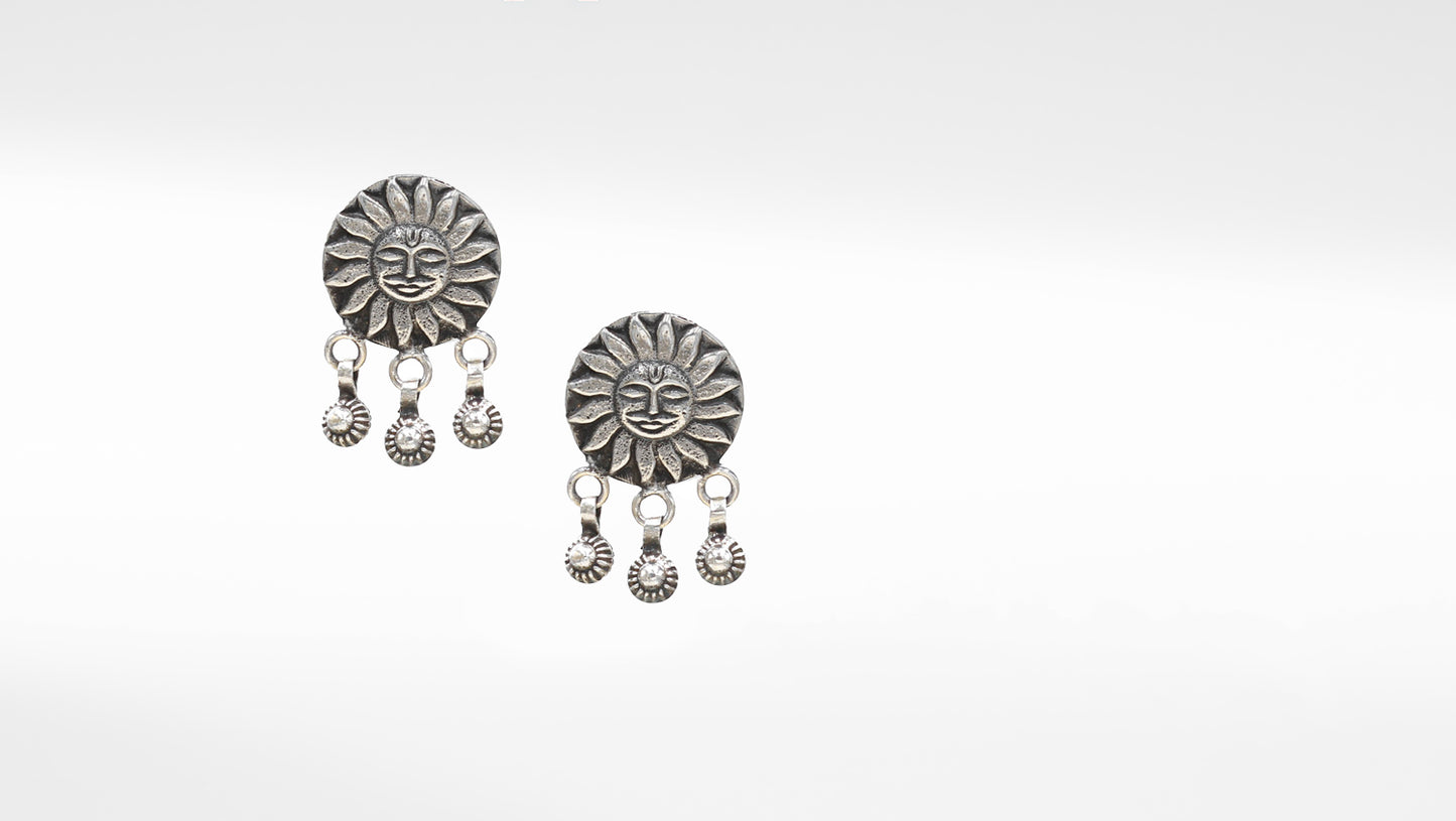 Sangeeta Boochra Silver Oxidized Handcrafted Earring