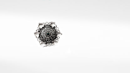 Sangeeta Boochra Silver Ring