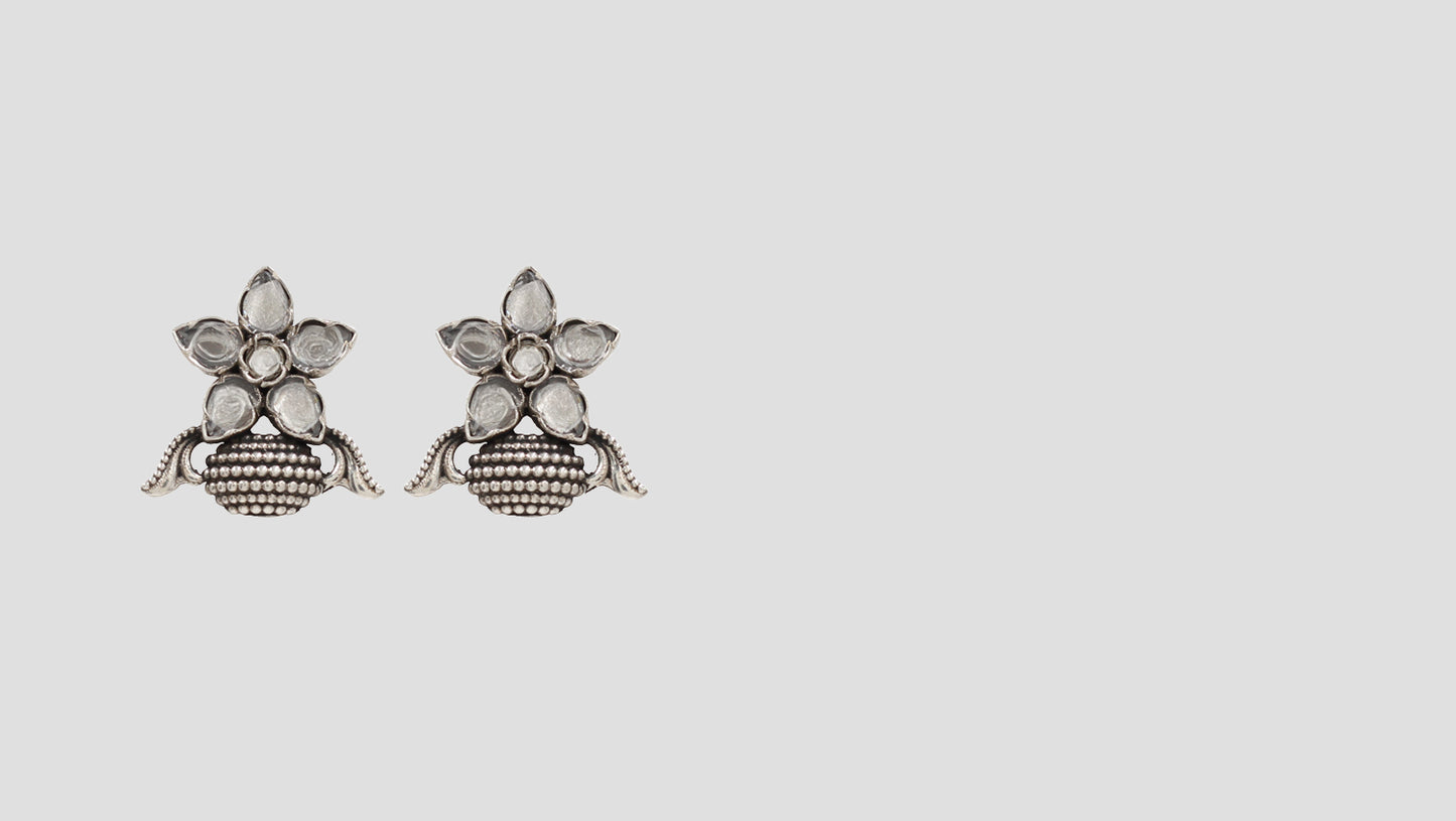 Sophisticated Beauty: Sangeeta Boochra Silver Handcrafted Studs