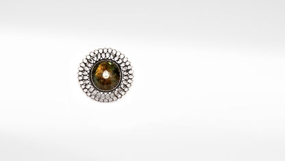 Sangeeta Boochra Silver Ring