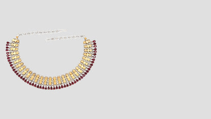 Sangeeta Boochra’s Exquisite Silver Necklace – A Statement of Grace