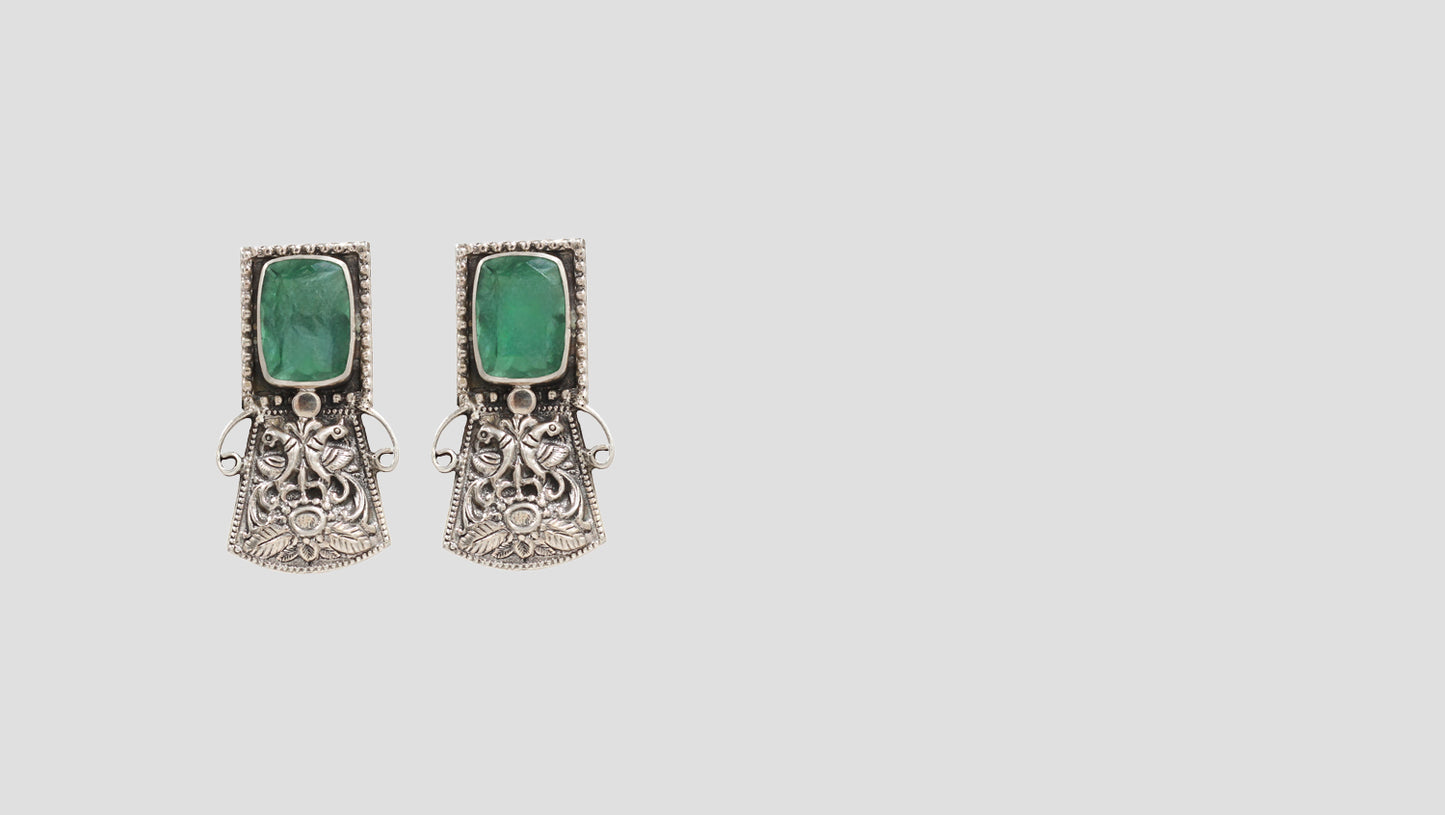 Elegant Simplicity: Sangeeta Boochra Silver Handcrafted Earrings