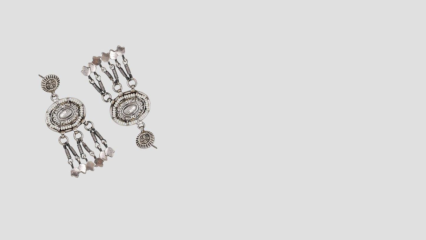 Ethereal Elegance: Sangeeta Boochra's Artisanal Silver Earrings