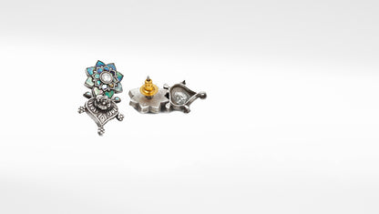 Silver MOP Studded Earring