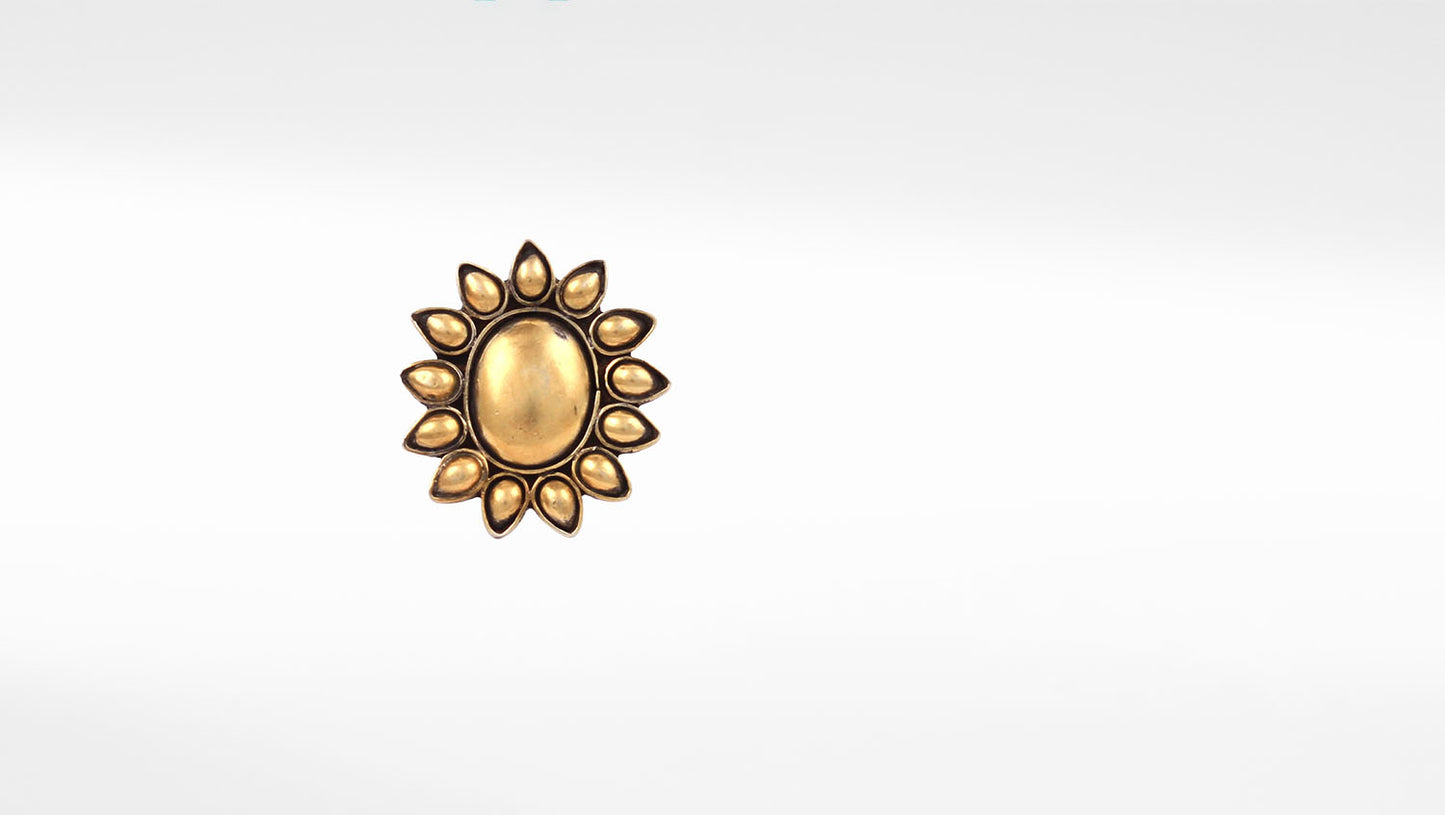 Sangeeta Boochra Ring