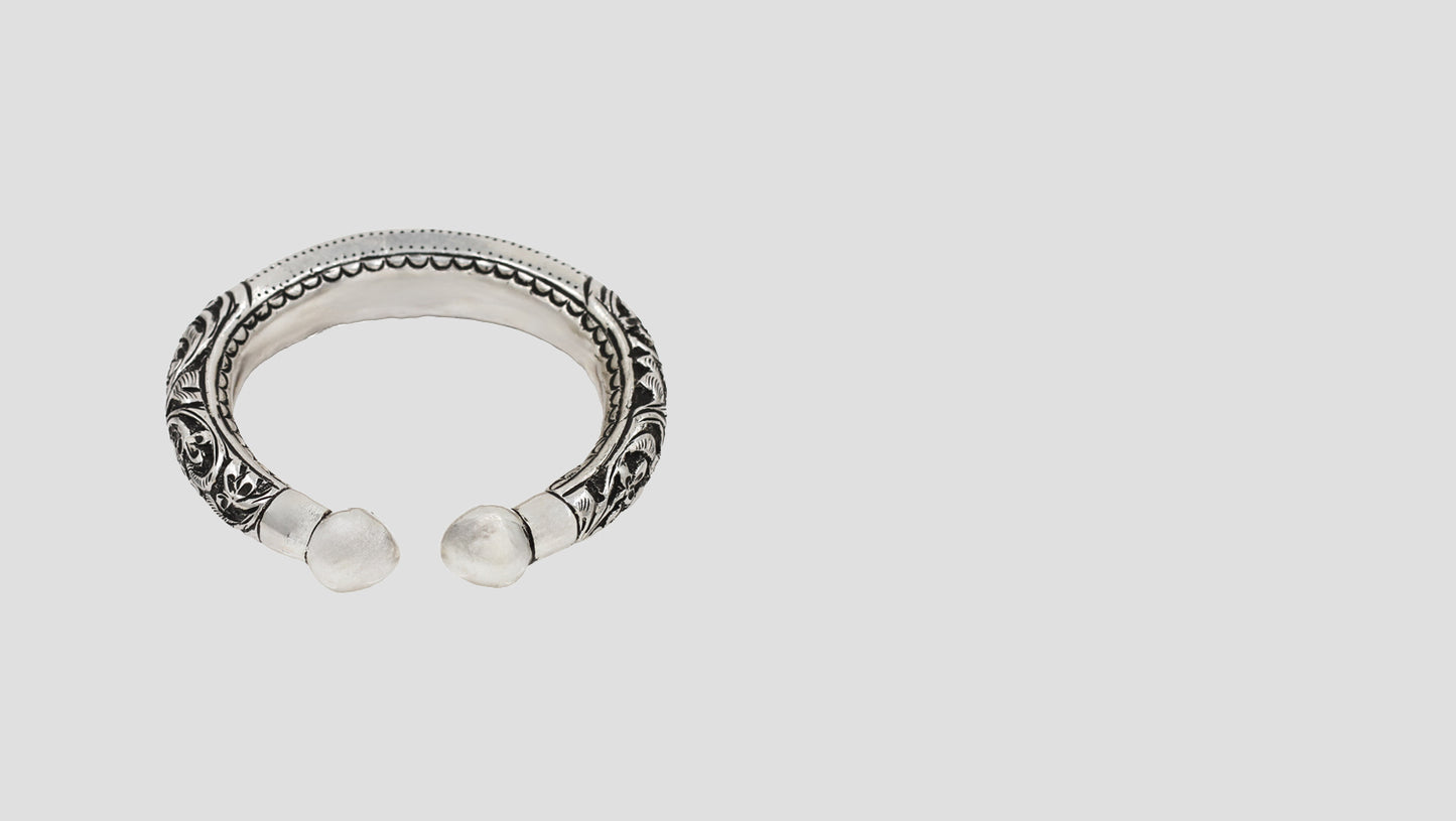 Elegant Handcrafted 925 Silver Kada by Sangeeta Boochra