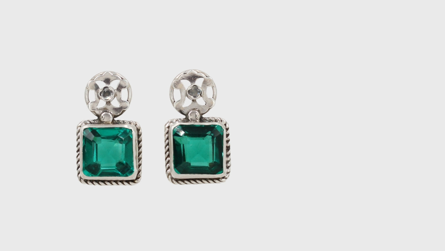 Emerald Enchantment: Sangeeta Boochra Silver Handcrafted Earrings