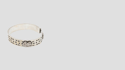 Timeless Geometry: Handcrafted 925 Silver Cuff Bangle