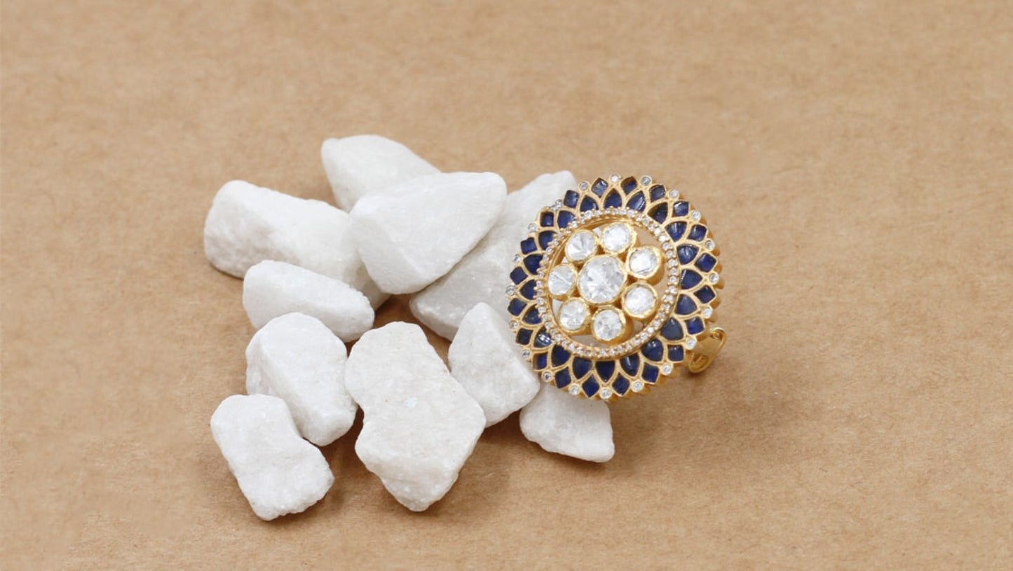 Elegant Simplicity: Sangeeta Boochra Gold-Plated Handmade Ring