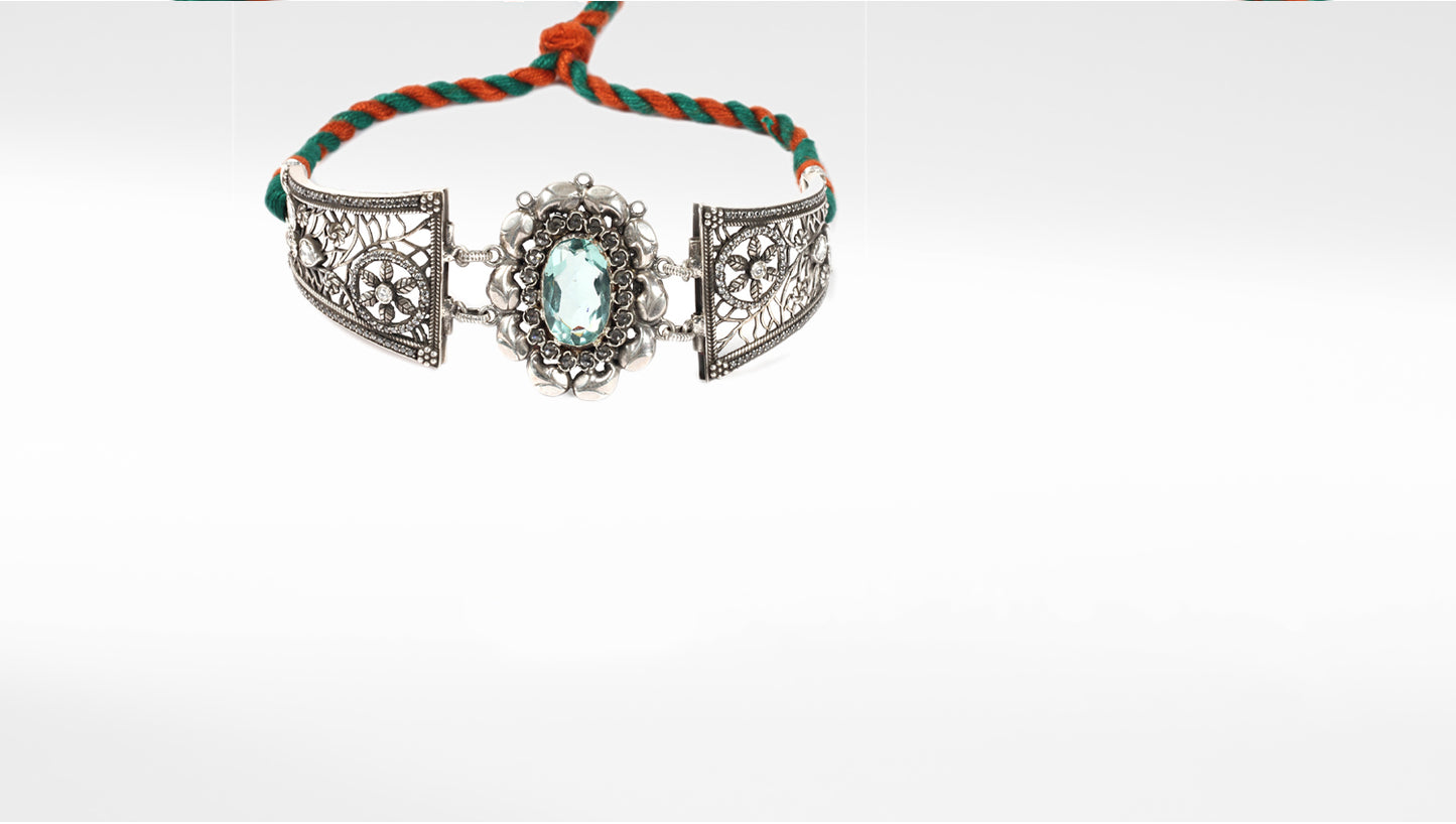 Sangeeta Boochra Silver Choker