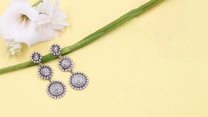 "Artisan Drops: Sangeeta Boochra’s Signature Silver Hanging Earrings "