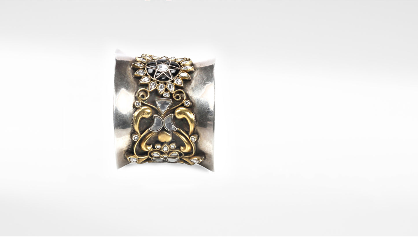 Sangeeta Boochra Silver Bangle