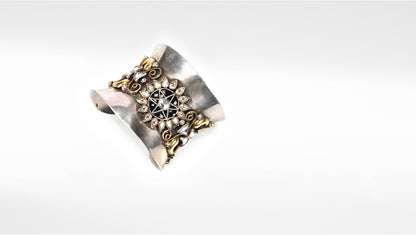 Sangeeta Boochra Silver Bangle