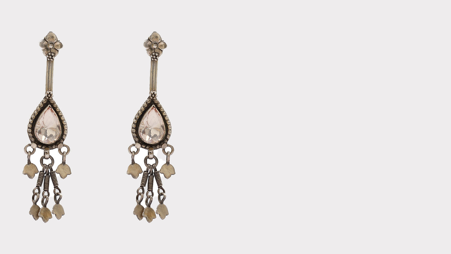 Sangeeta Boochra's Delicate Silver Drops: Timeless Elegance