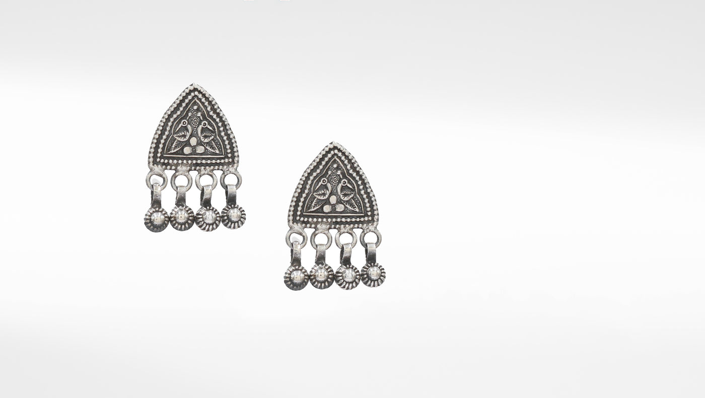 Sangeeta Boochra Silver Handcrafted Earring