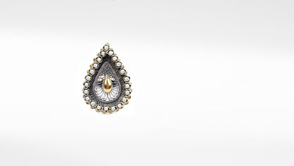 Sangeeta Boochra Silver Ring