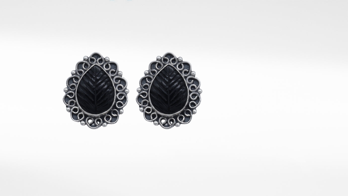 Black Onyx Oval Shape Silver Earrings